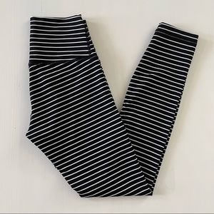 Wunder Under High-Rise Tight 25" Luxtreme